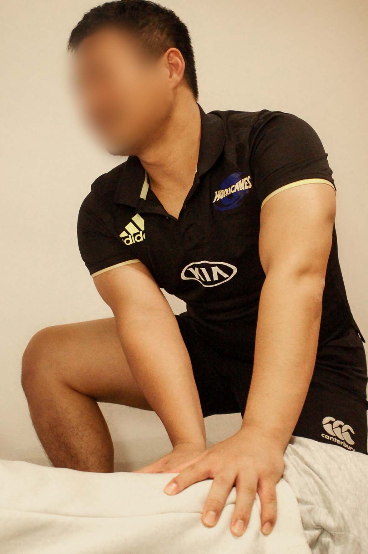 橋向 歩 (ハシガ アユム)